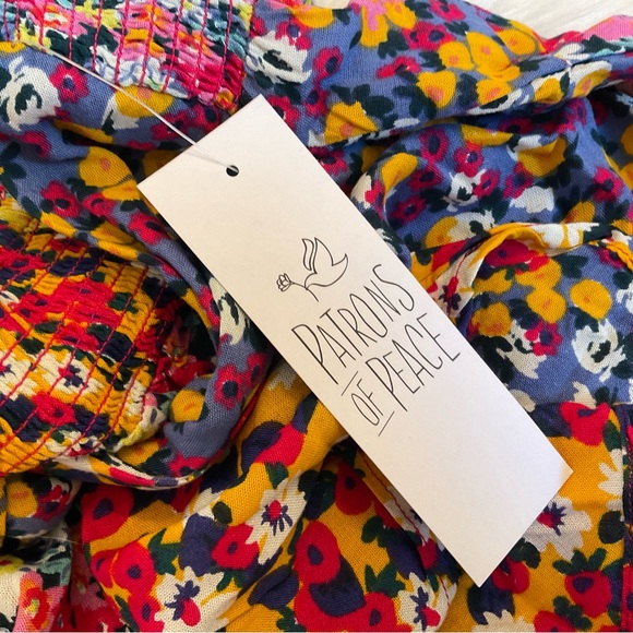 Patrons of Peace Wildflower Shorts - NWT - Size Small - Picture 6 of 11